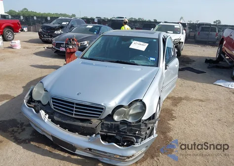 2007 Mercedes-Benz C 230 Sport from USA, damaged, VIN WDBRF52H77E027780